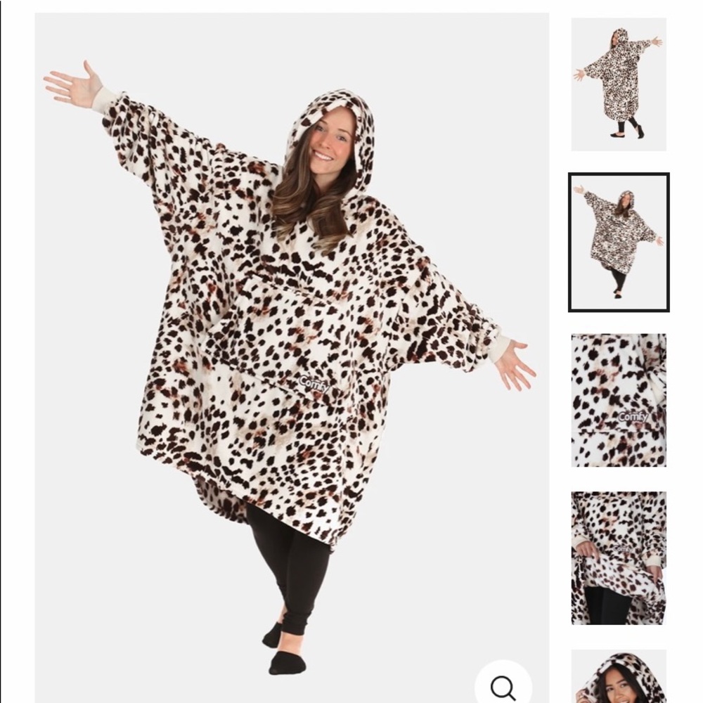 “The Comfy”- the blanket you can wear